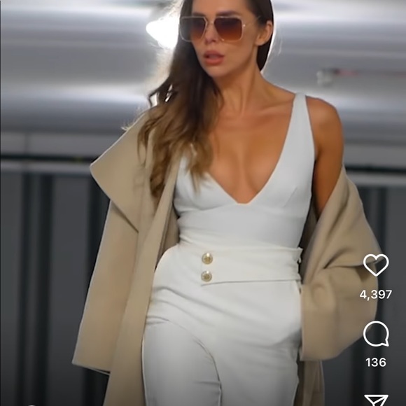 Zara bundle of two pants buttoned high waisted pants - Picture 10 of 12